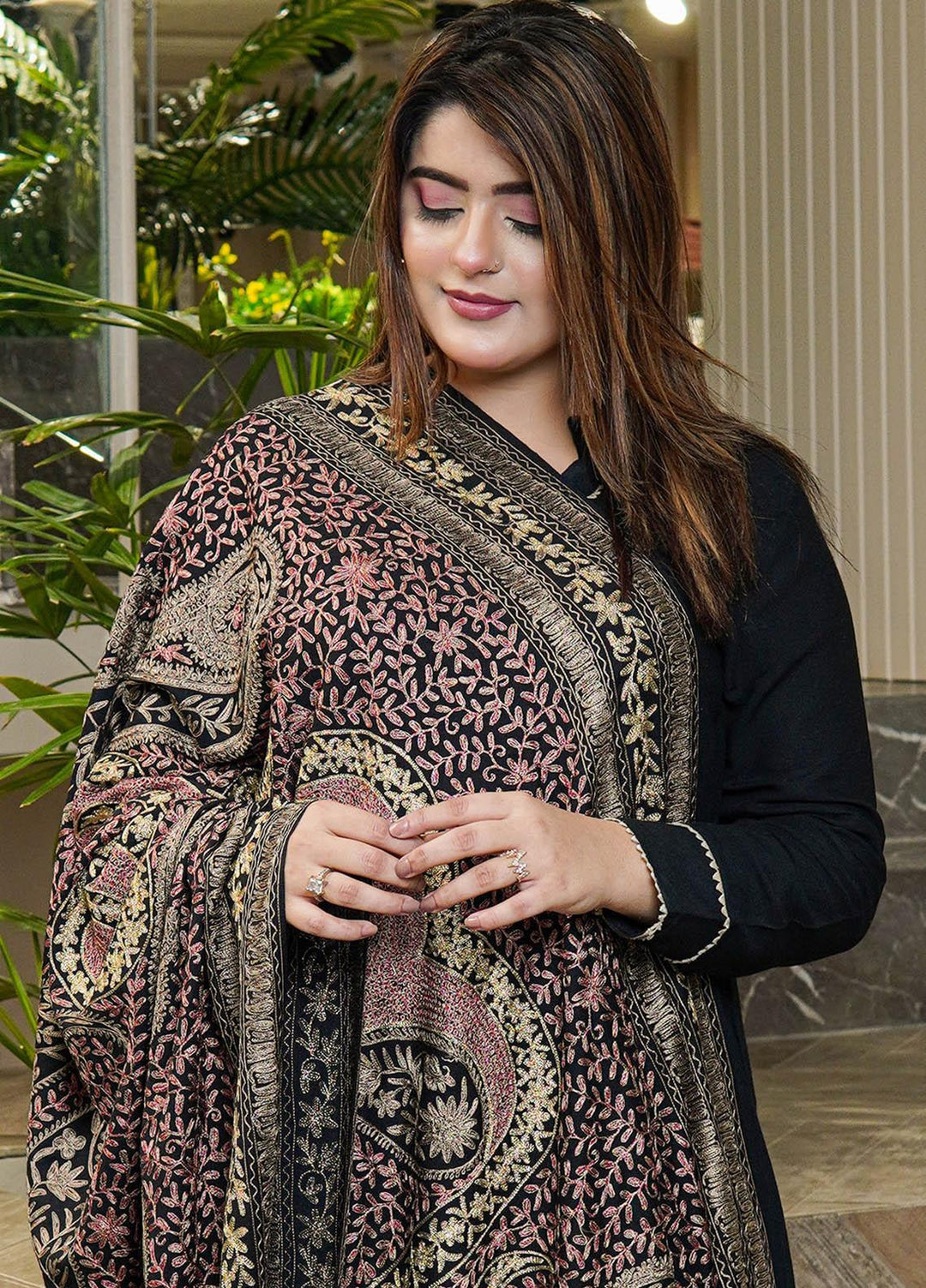 Sanaulla Exclusive Range  Pashmina  Shawls Arri Jaal Kunj Tilla KPS-10 Black  - Pashmina Shawls