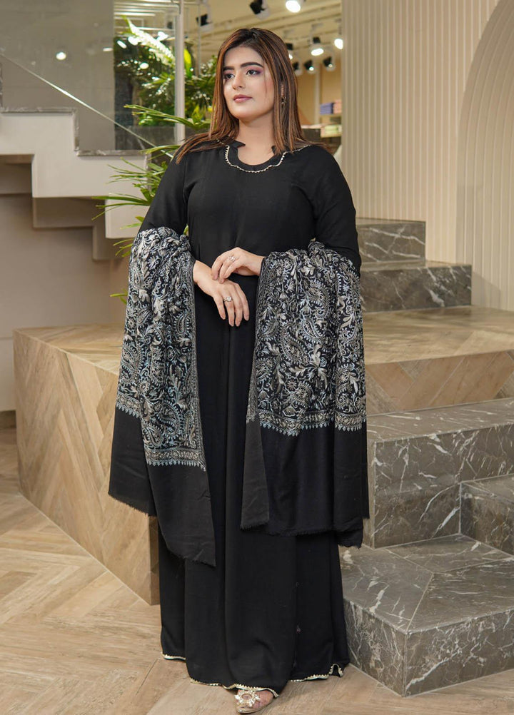 Sanaulla Exclusive Range  Pashmina  Shawls Nalki Flower Boder Jaal KPS-47 Black-01  - Pashmina Shawls