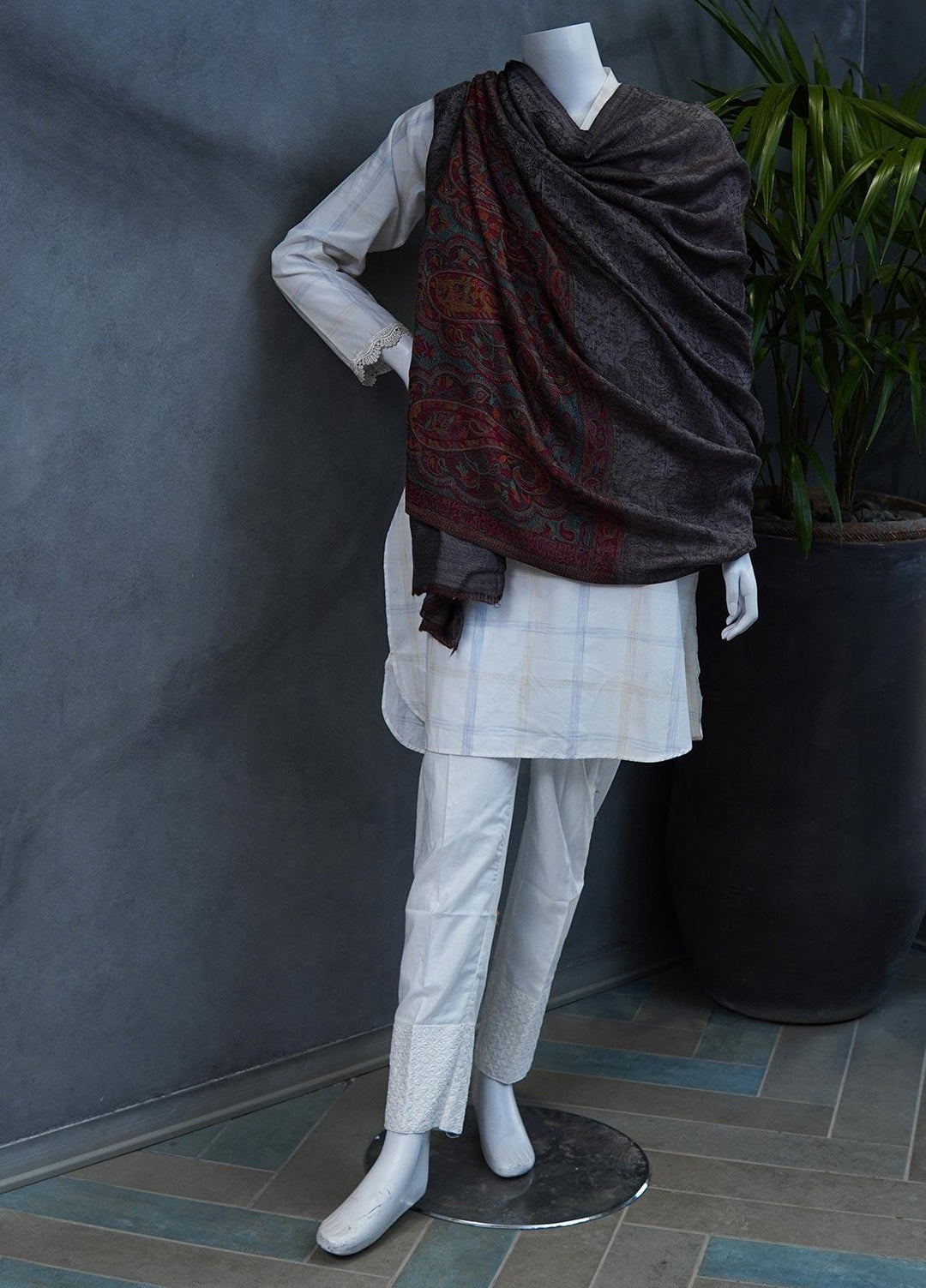 Sanaulla Exclusive Range  Pashmina  Shawls MAMA-34 Multi-15 - Pashmina Shawls