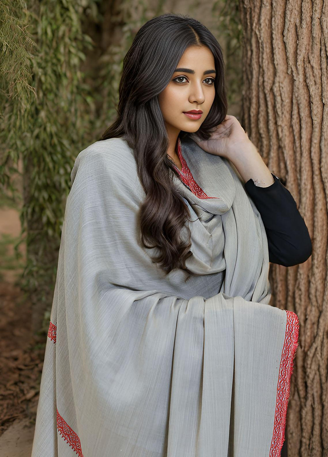 Sanaulla Exclusive Range  Pashmina  Mama D-22 Grey - Women Shawls