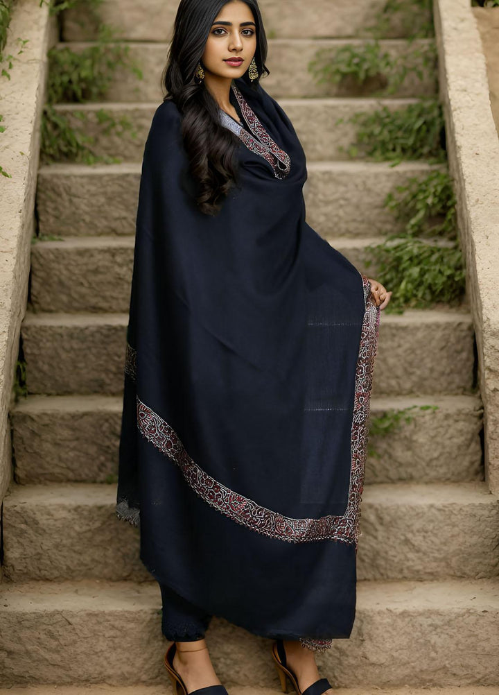Sanaulla Exclusive Range  Pashmina  Mama D-21 Black 02 - Women Shawls