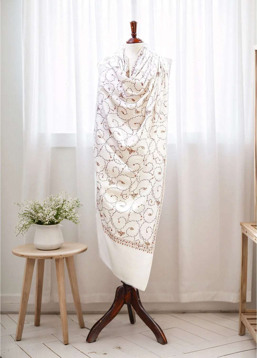Sanaulla Exclusive Range Pashmina Shawl D-12 White 2 - Winter Collection