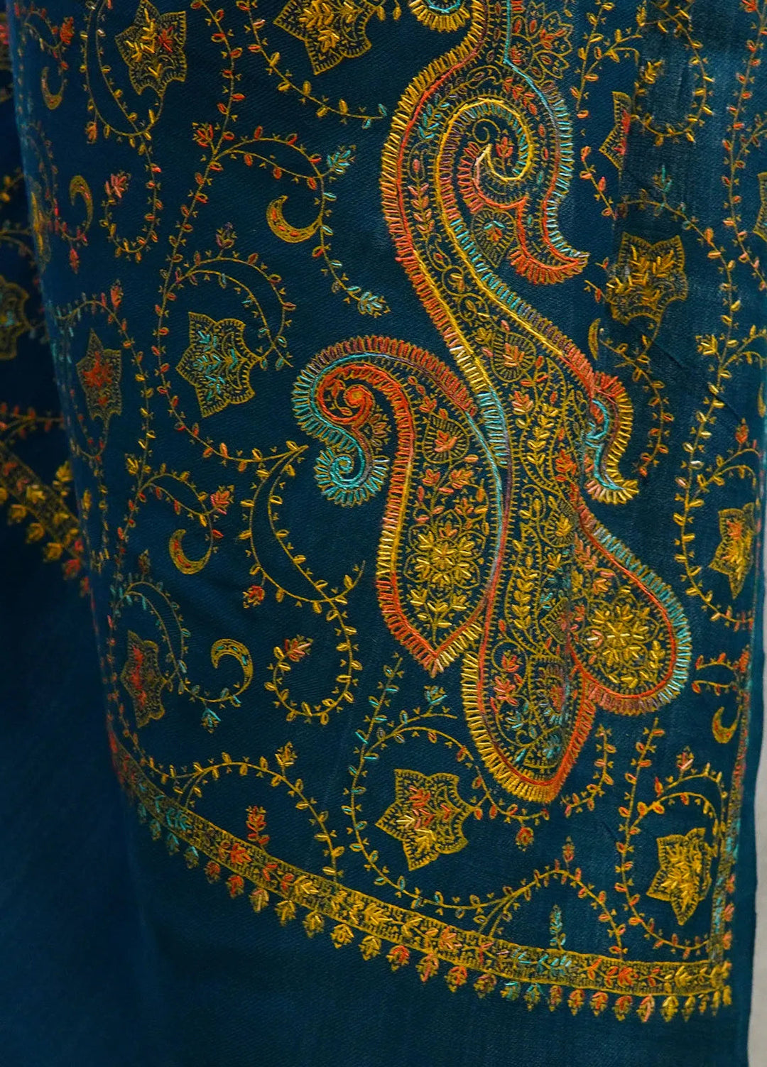 Sanaulla Exclusive Range Pashmina Shawl D-16 Bottle Green 6 - Winter Collection