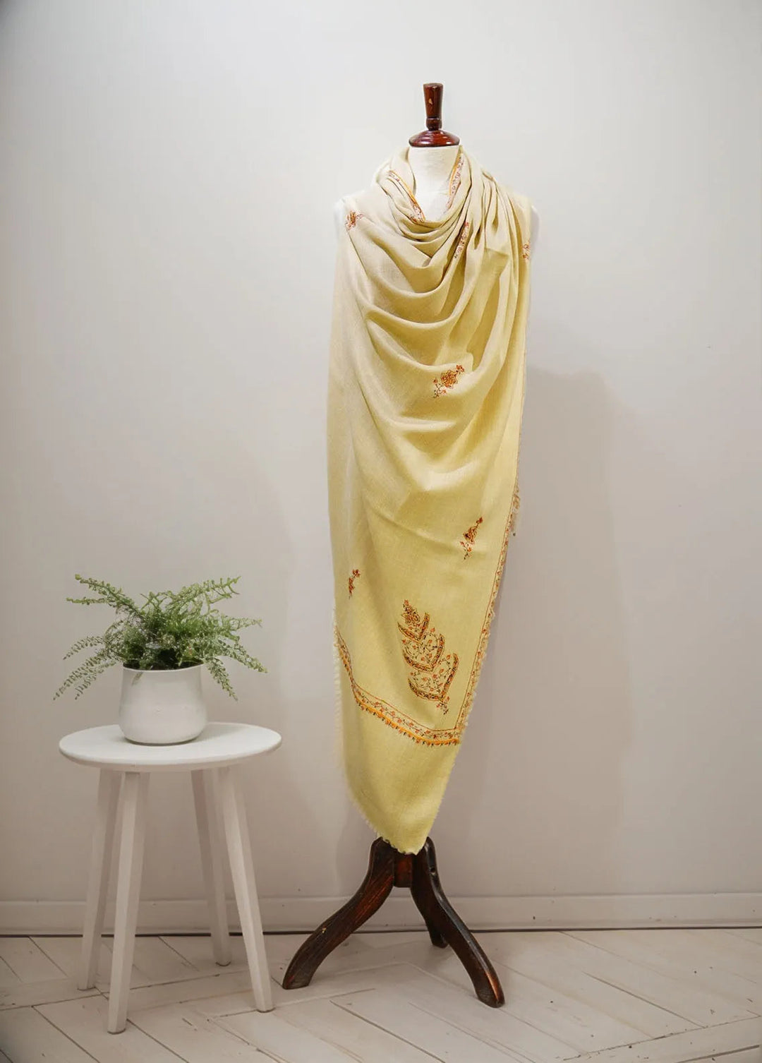 Sanaulla Exclusive Range Pashmina Shawl D-16 Light Brown 5 - Winter Collection