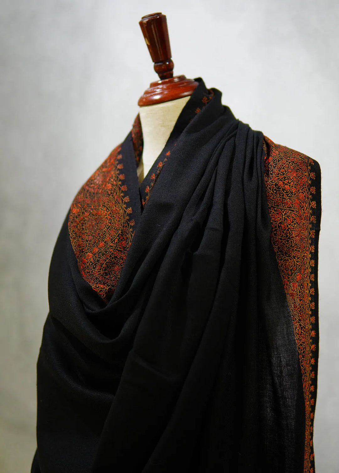 Sanaulla Exclusive Range Pashmina Shawl D-17 Black 3 - Winter Collection