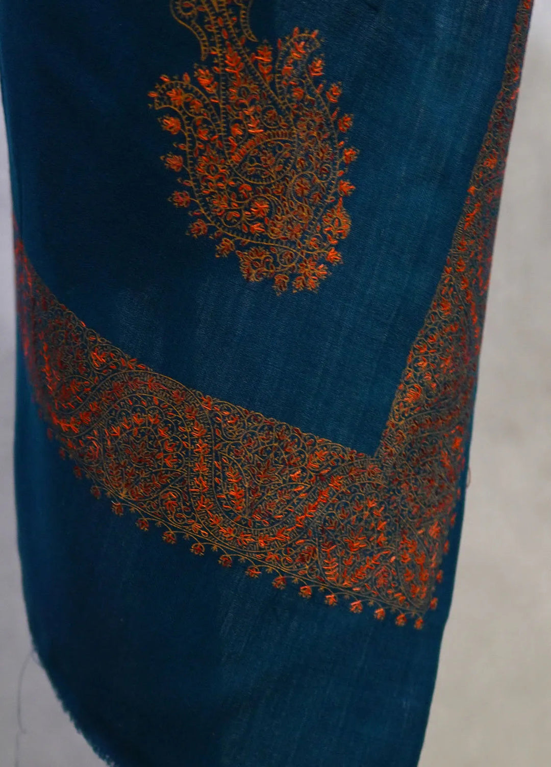 Sanaulla Exclusive Range Pashmina Shawl D-17 Bottle Green 2 - Winter Collection