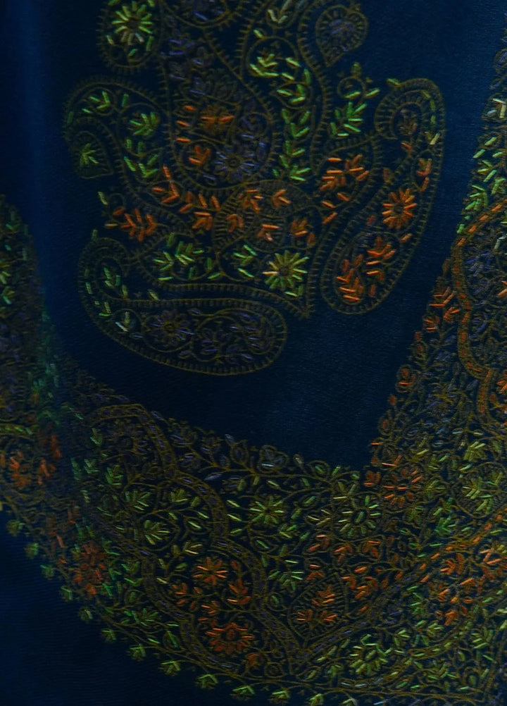 Sanaulla Exclusive Range Pashmina Shawl D-17 Bottle Green 4 - Winter Collection