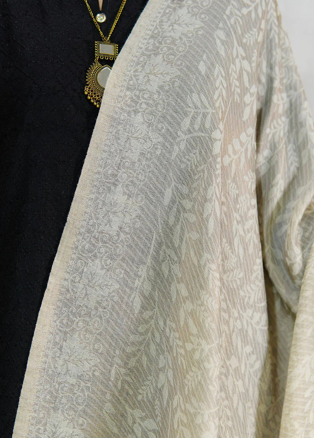 Sanaulla Exclusive Range Pashmina Shawl D-28 Cream - Winter Collection