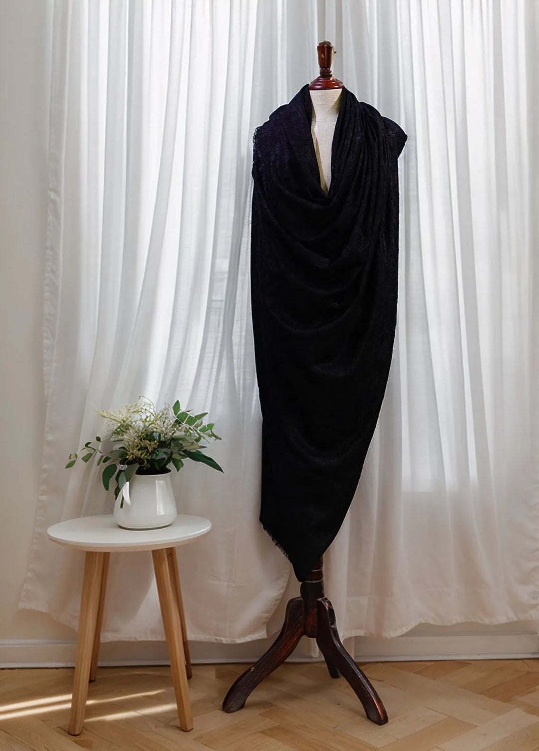 Sanaulla Exclusive Range Pashmina Shawl D-37 Black - Winter Collection