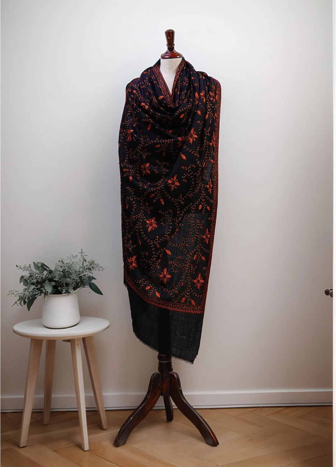 Sanaulla Exclusive Range Pashmina Shawl D-57 Black - Winter Collection