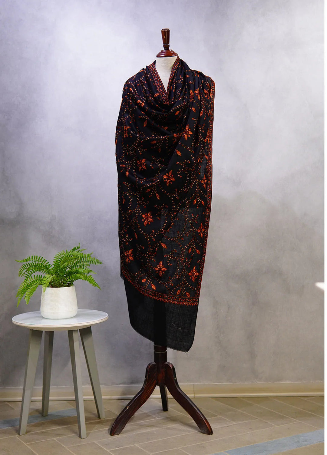 Sanaulla Exclusive Range Pashmina Shawl D-57 Black - Winter Collection