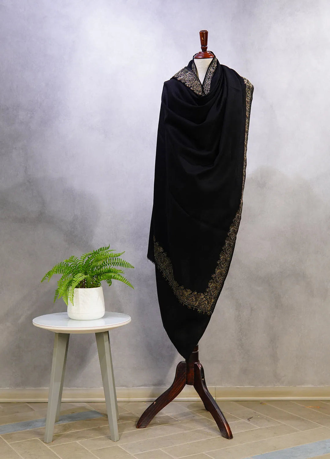 Sanaulla Exclusive Range Pashmina Shawl D-63 Black - Winter Collection