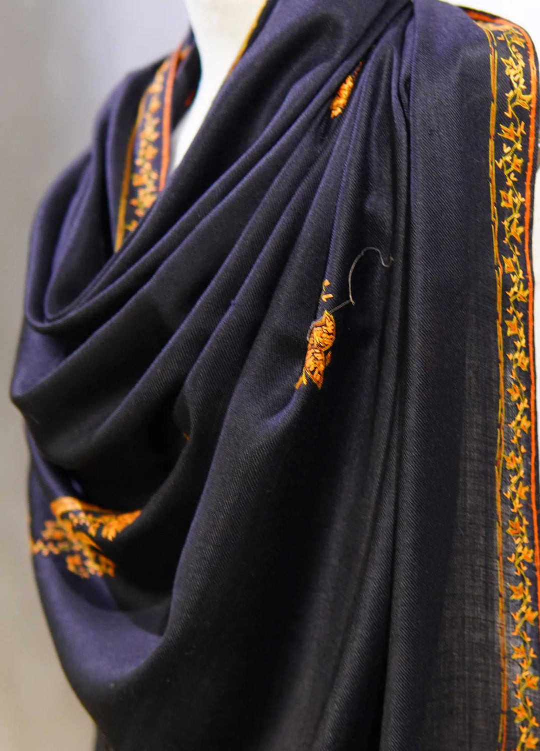 Sanaulla Exclusive Range Pashmina Shawl D-7 Black - Winter Collection