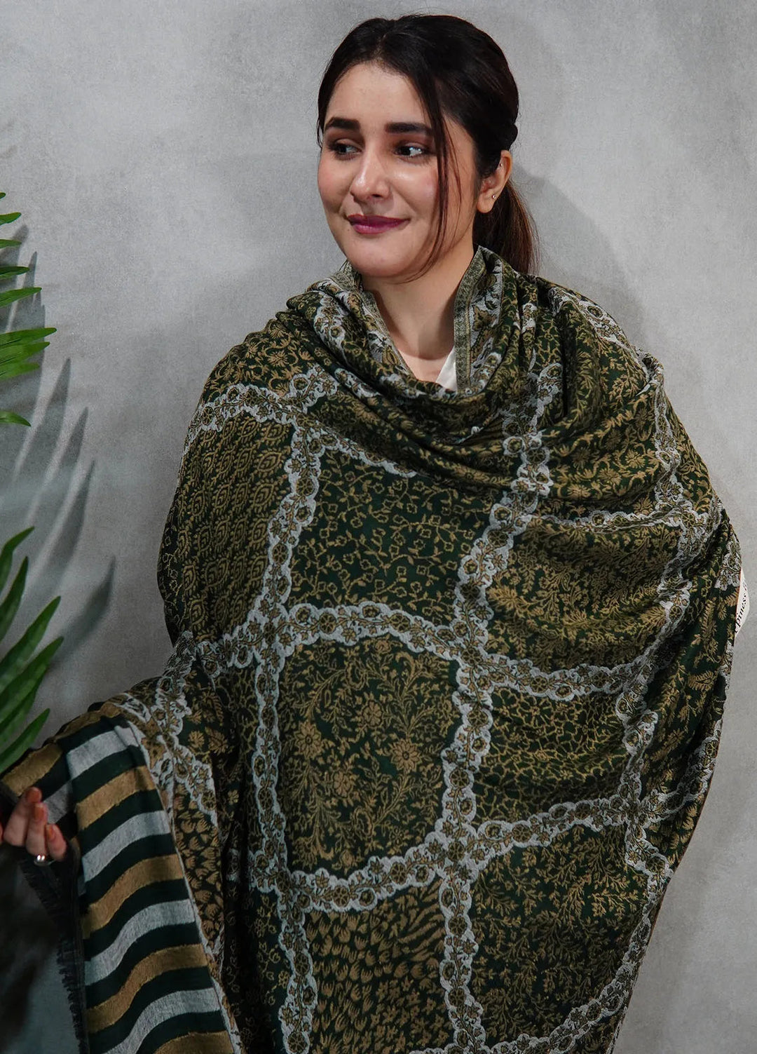 Sanaulla Exclusive Range Pashmina Shawl KPS D-18 Multi 29 - Winter Collection