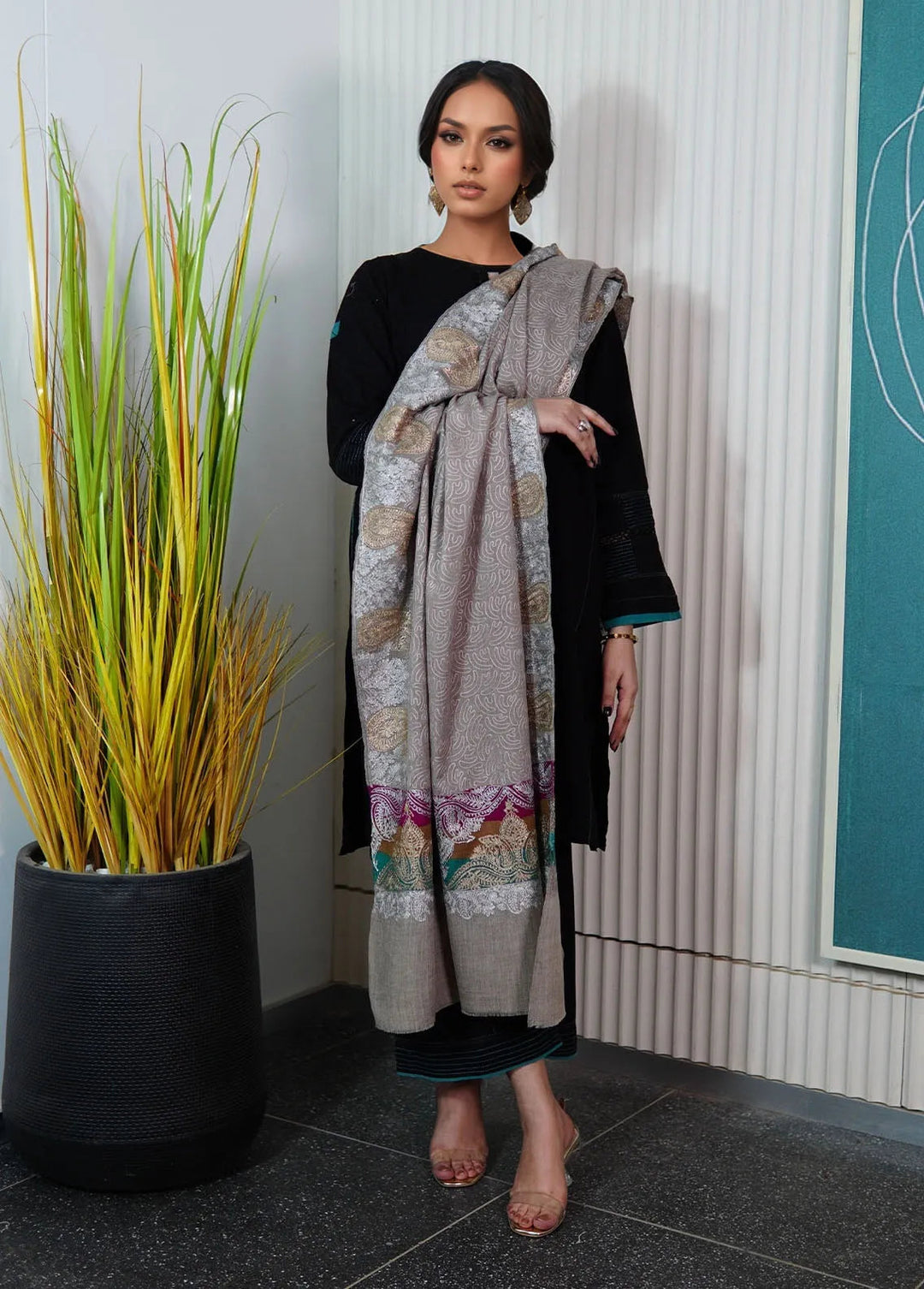 Sanaulla Exclusive Range Pashmina Shawl KPS D-98 Light Grey - Winter Collection