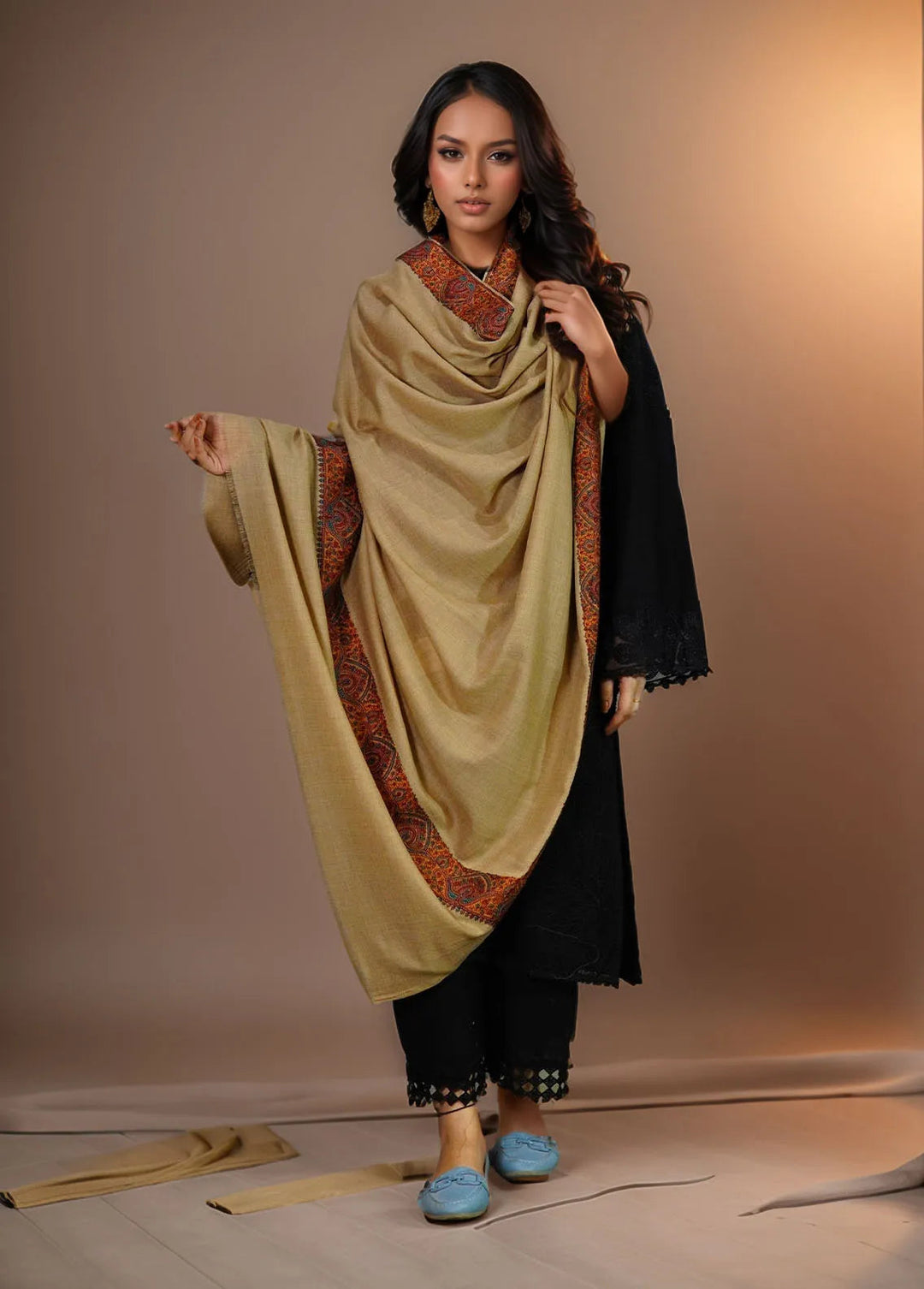 Sanaulla Exclusive Range Pashmina Shawl MAMA D-8 Brown - Winter Collection