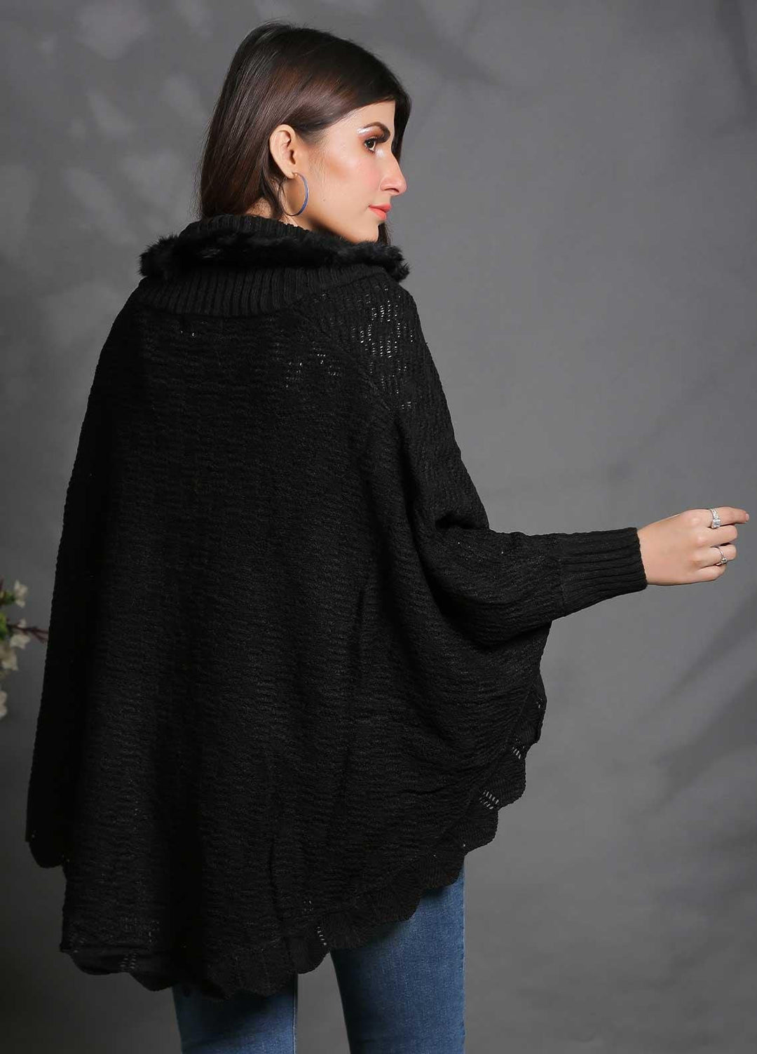 Sanaulla Exclusive Range Fancy Woolen Free Size  Cap Shawl SUE21S G-F A036-Black - Woolen Women Sweaters