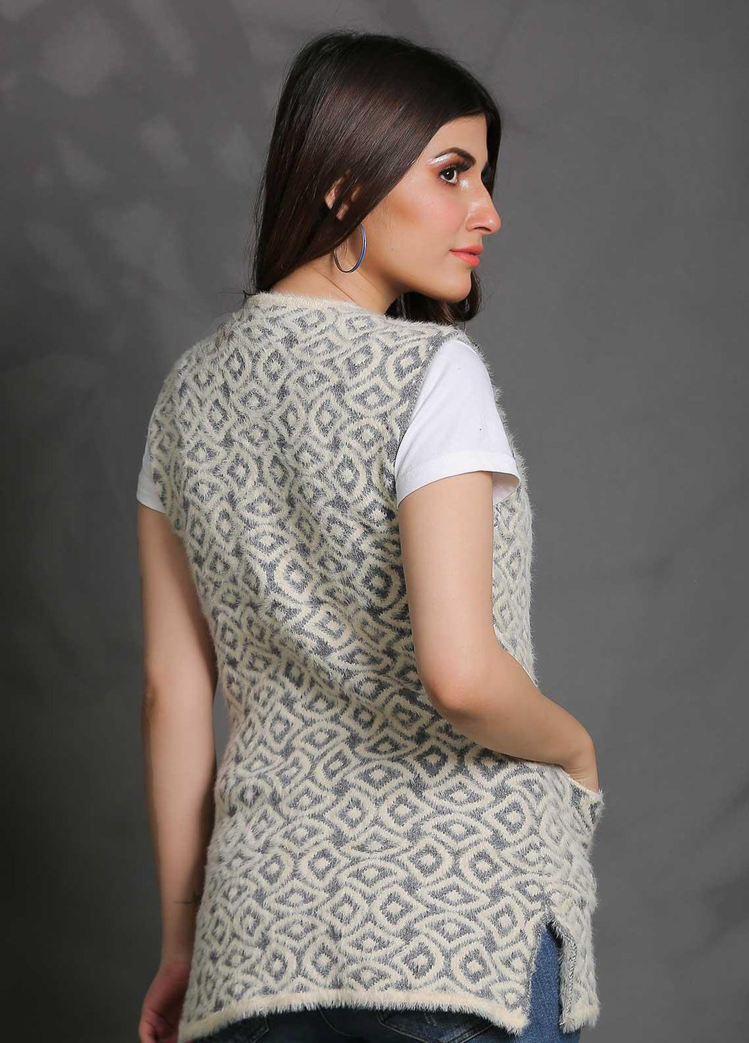 Sanaulla Exclusive Range Fancy Woolen Free Size  Sweater SUE21S G-F E31852-Grey2 - Woolen Women Sweaters