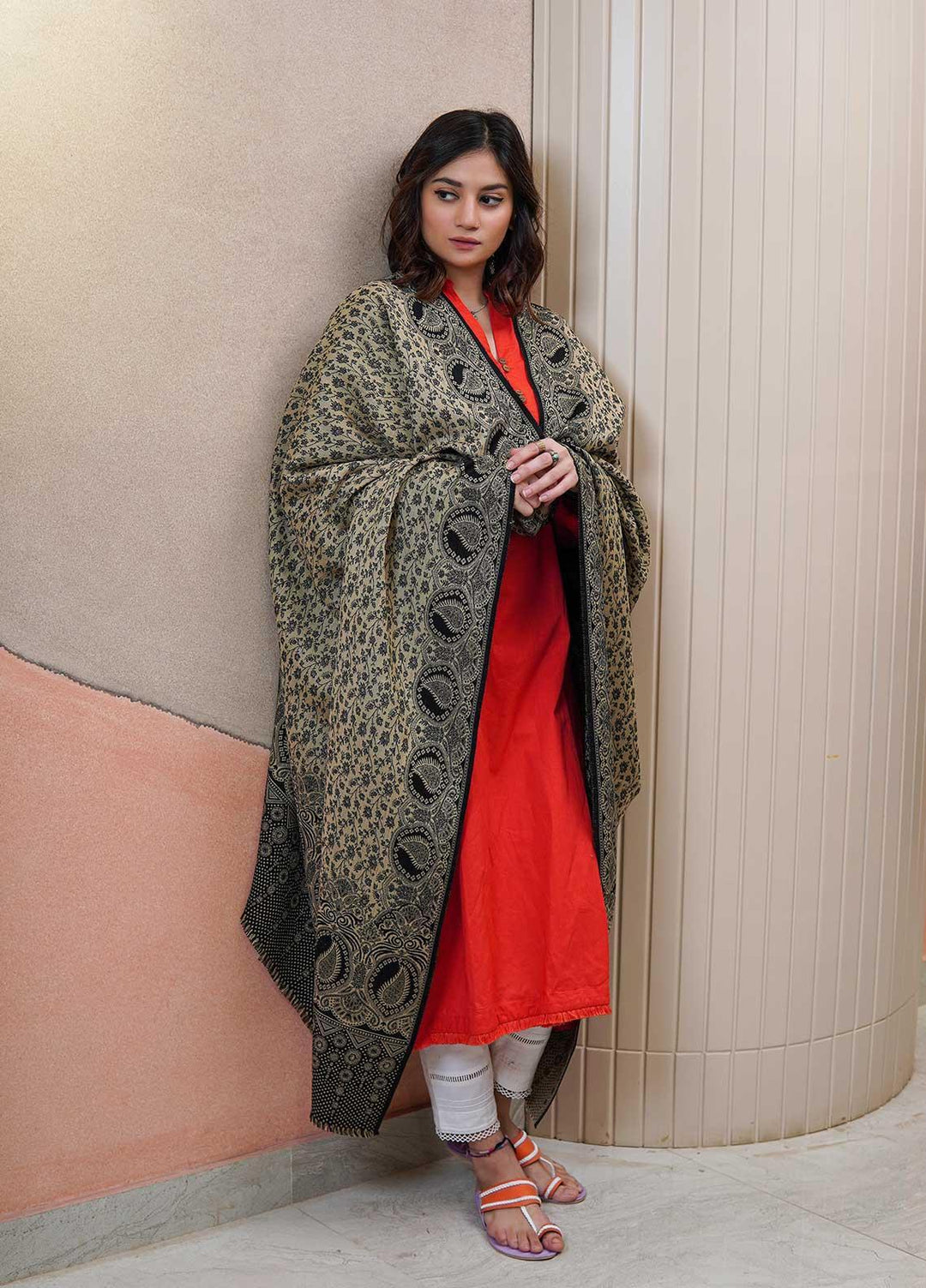 Sanaulla Exclusive Range  Pashmina  Shawls AKP-22 Black 01 - Pashmina Shawls