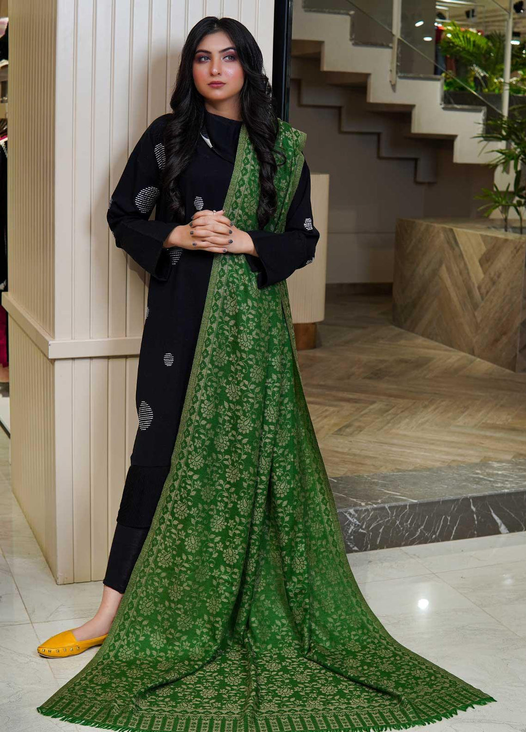 Sanaulla Exclusive Range  Pashmina  Shawls MAMA-35 Green-1 - Pashmina Shawls