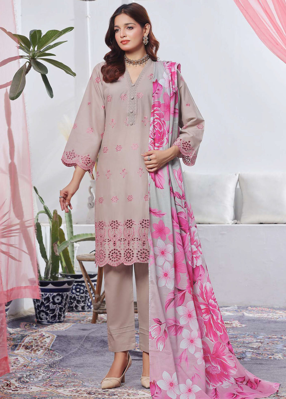 Saphron Pret Chikankari Lawn 3 Piece Suit SPH25CE D-01 – Sanaulla Store