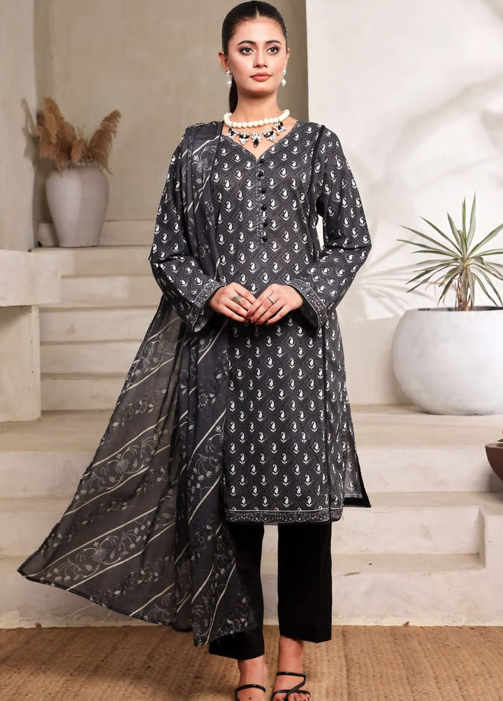 Saphron Pret Printed Lawn 3 Piece Suit D-07