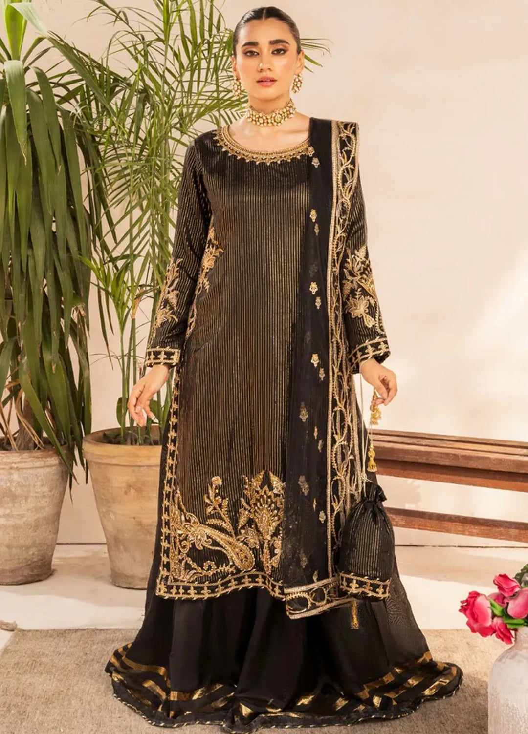 Sara Jahan Pret Embroidered Missouri 3 Piece Suit Ayeza