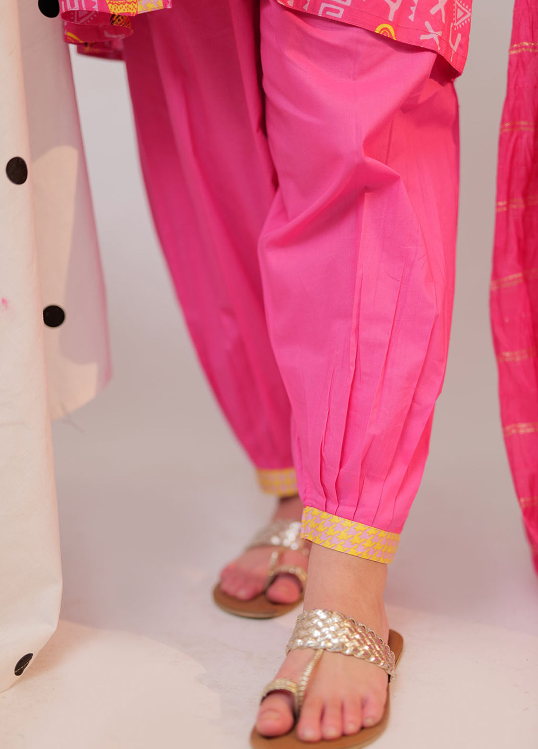 Senorita Cotton Casual 3 Piece Suit for Girls -  GAD-02520