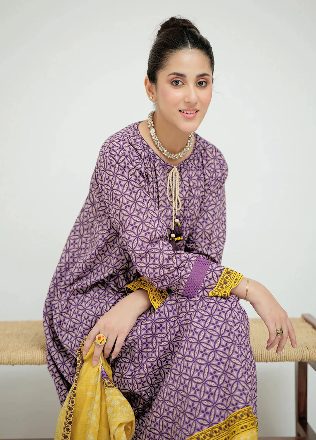 Senorita Pret Casual Cotton Lawn 3 Piece Suit for Ladies LAD-02688