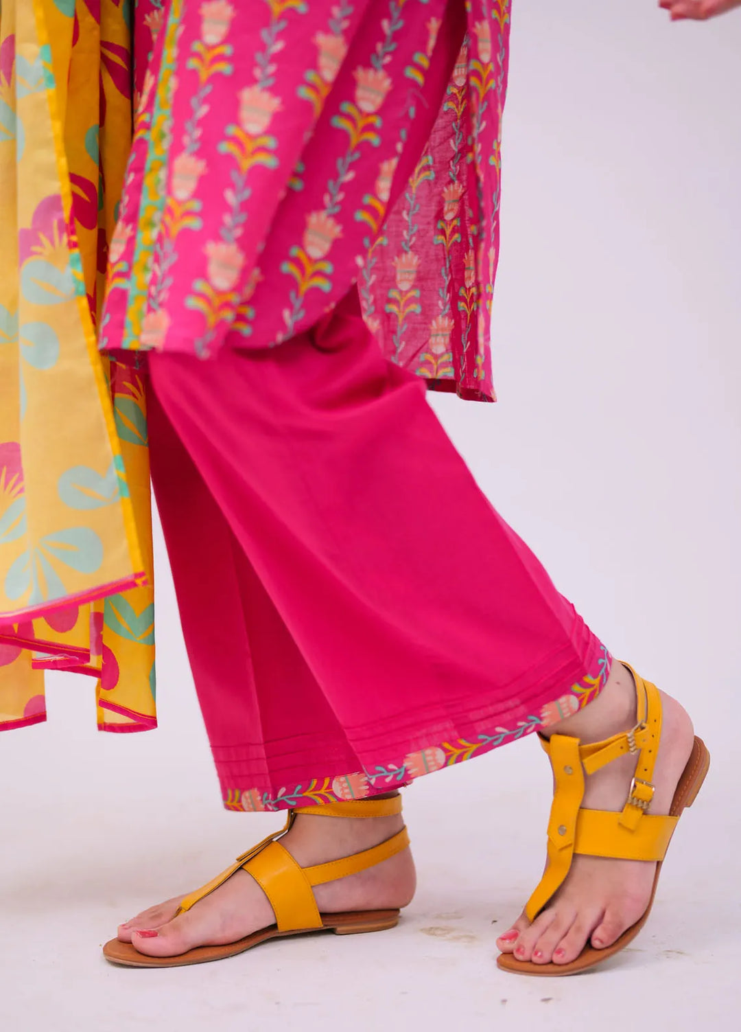 Senorita Pret Casual Cotton Lawn 3 Piece Suit GAD-02748