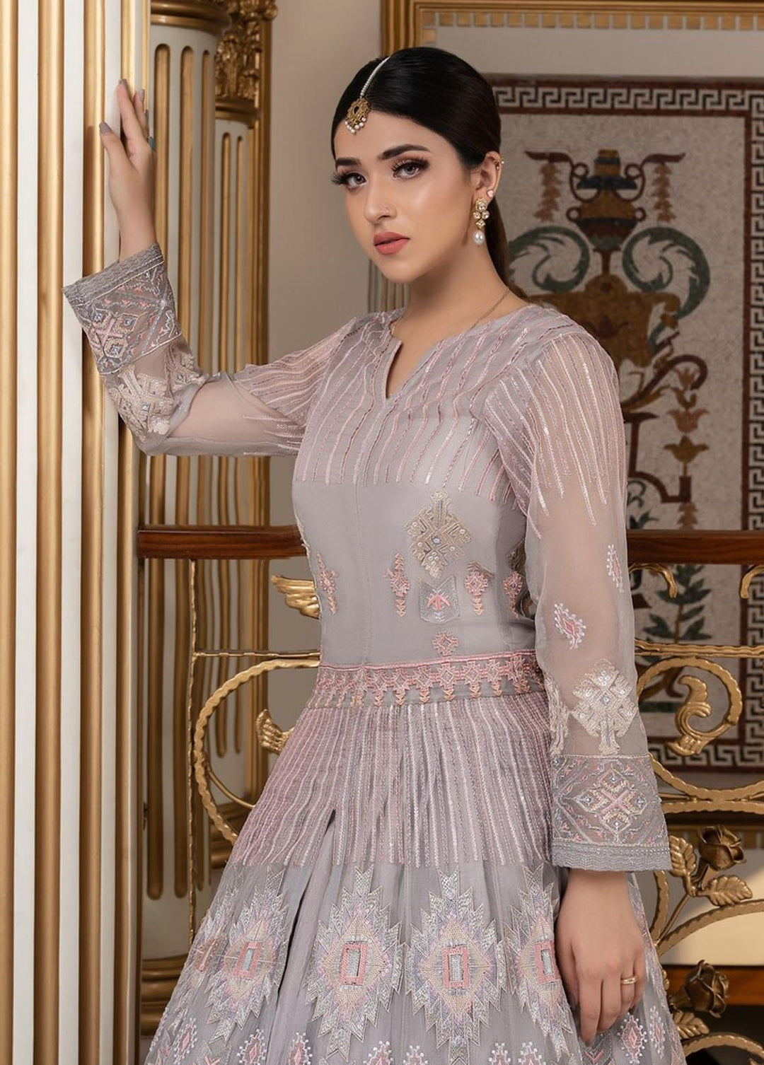 Shahnai By Norans Embroidered Organza Suits Unstitched 3 Piece NRS22S NLC-01 Muriel-Light Gray - Luxury Collection