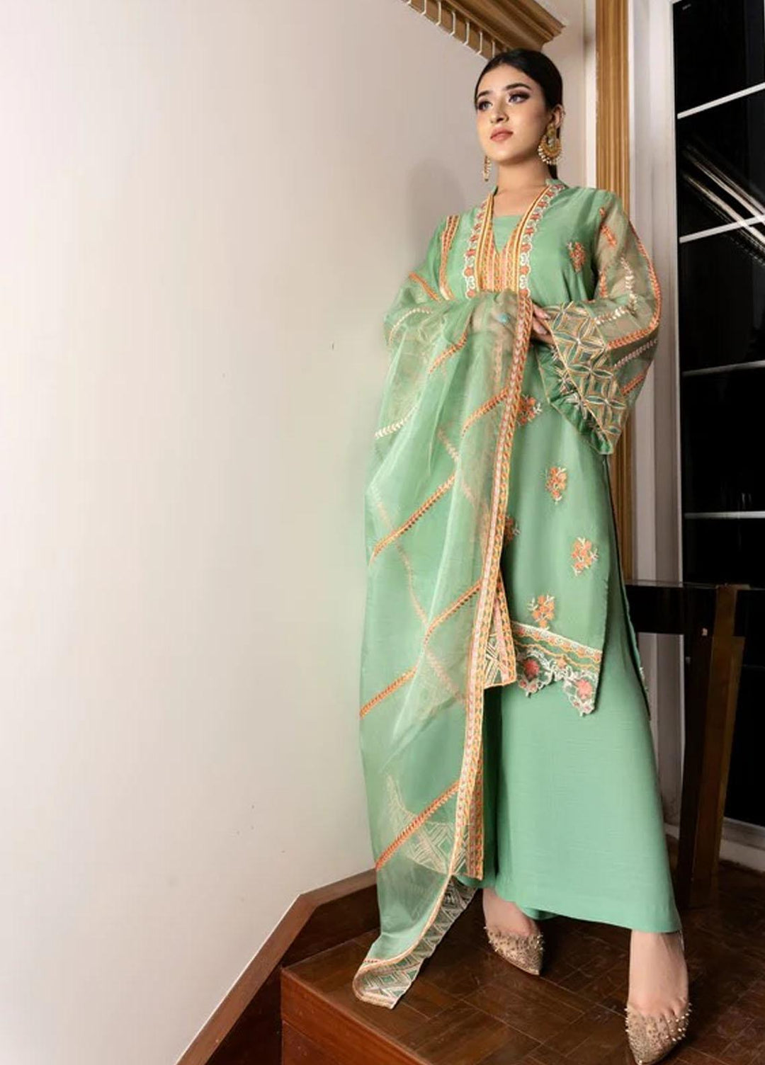 Shahnai By Norans Embroidered Organza Suits Unstitched 3 Piece NRS22S NLC-06 Zoella-Mint Green - Luxury Collection