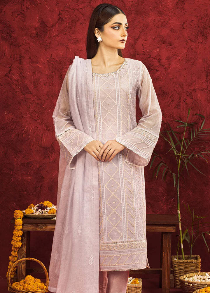 Shamooz Pret Embroidered Khaadi Net 3 Piece Suit SEM-0671