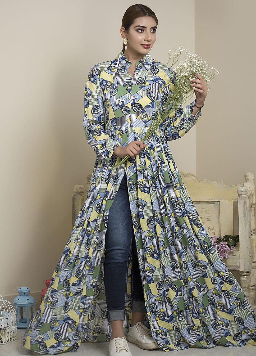 Sidra Mumtaz Luxury Pret  Lawn Shirt Maze Craze