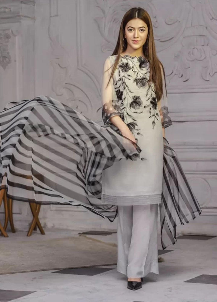 Soffio Pret Semi Formal Organza 3 Piece SFO21S SO480WB