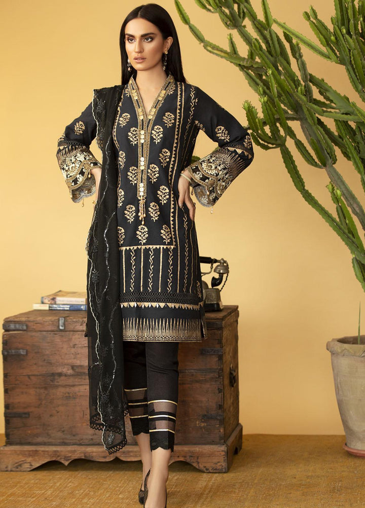 Sadya Sumair Luxury Pret Embroidered Cotton Shirt Black and Gold