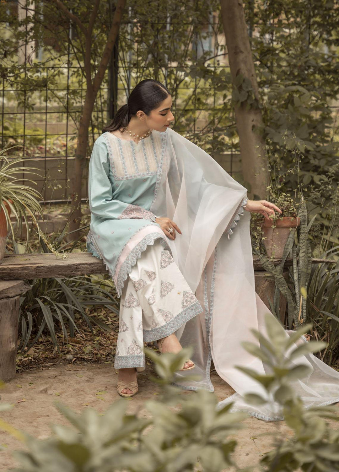 Surmai Pret  Lawn 3 Piece SULP-01 AFREEN