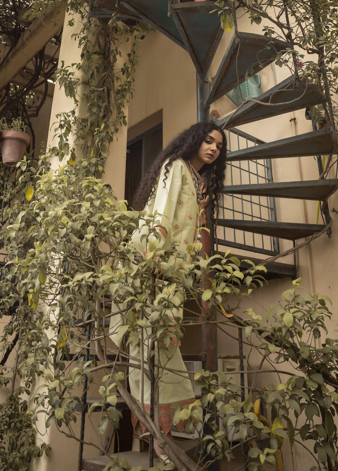 Surmai Pret  Lawn 2 Piece SULP-04 NAAZ