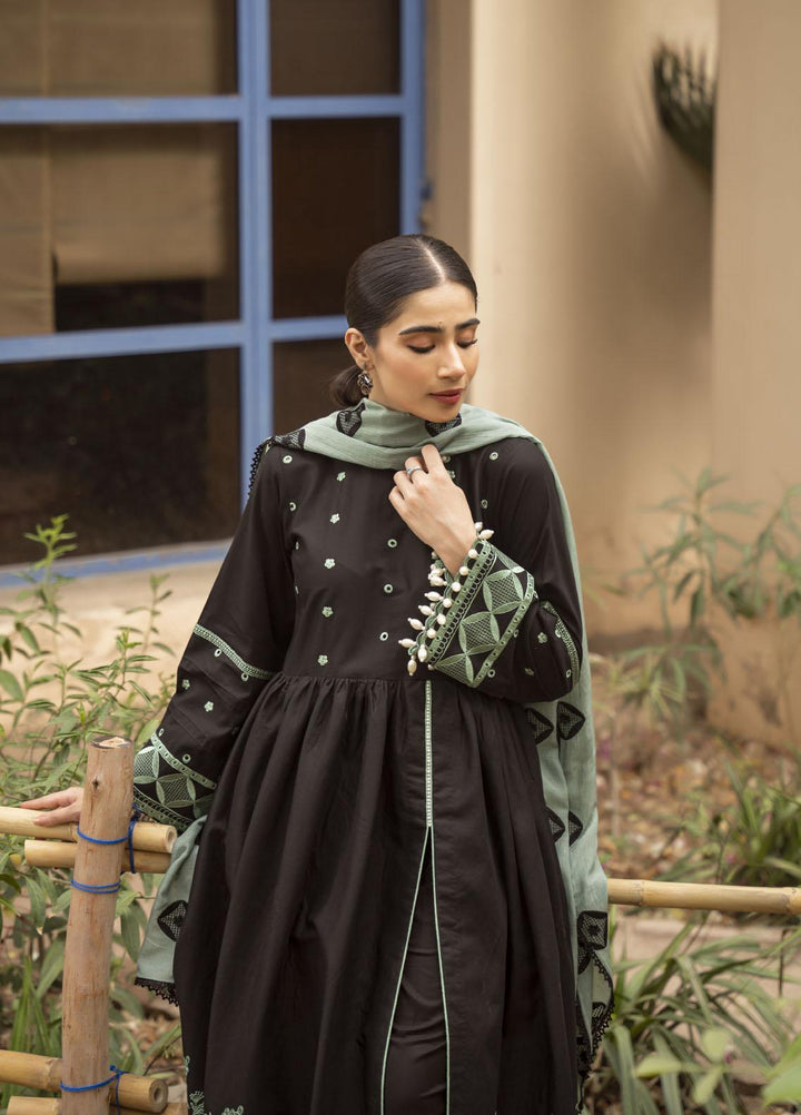 Surmai Pret  Lawn 3 Piece SULP-07 ZEBA