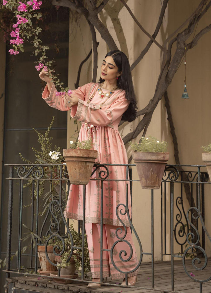 Surmai Pret  Lawn 2 Piece SULP-12 NAZNIN