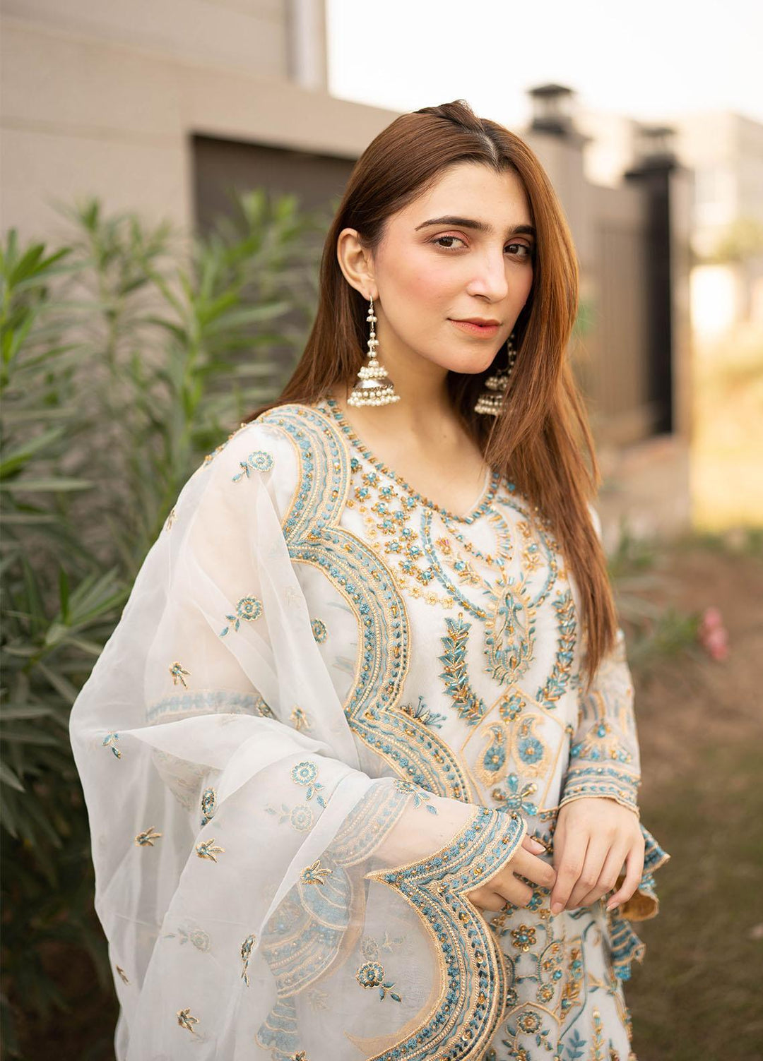 Surmai Luxury Pret Embroidered Organza 3 Piece Suit SUR22RW ROSHNI