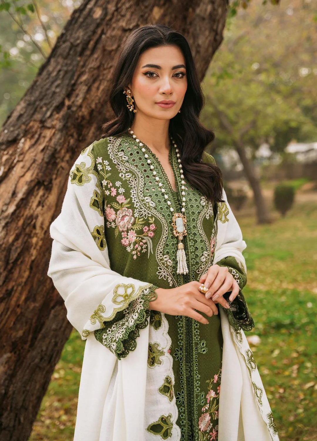 Sable Vogue Embroidered Dobby Suits Unstitched 3 Piece SV23WU SWC-06-23 - Winter Collection