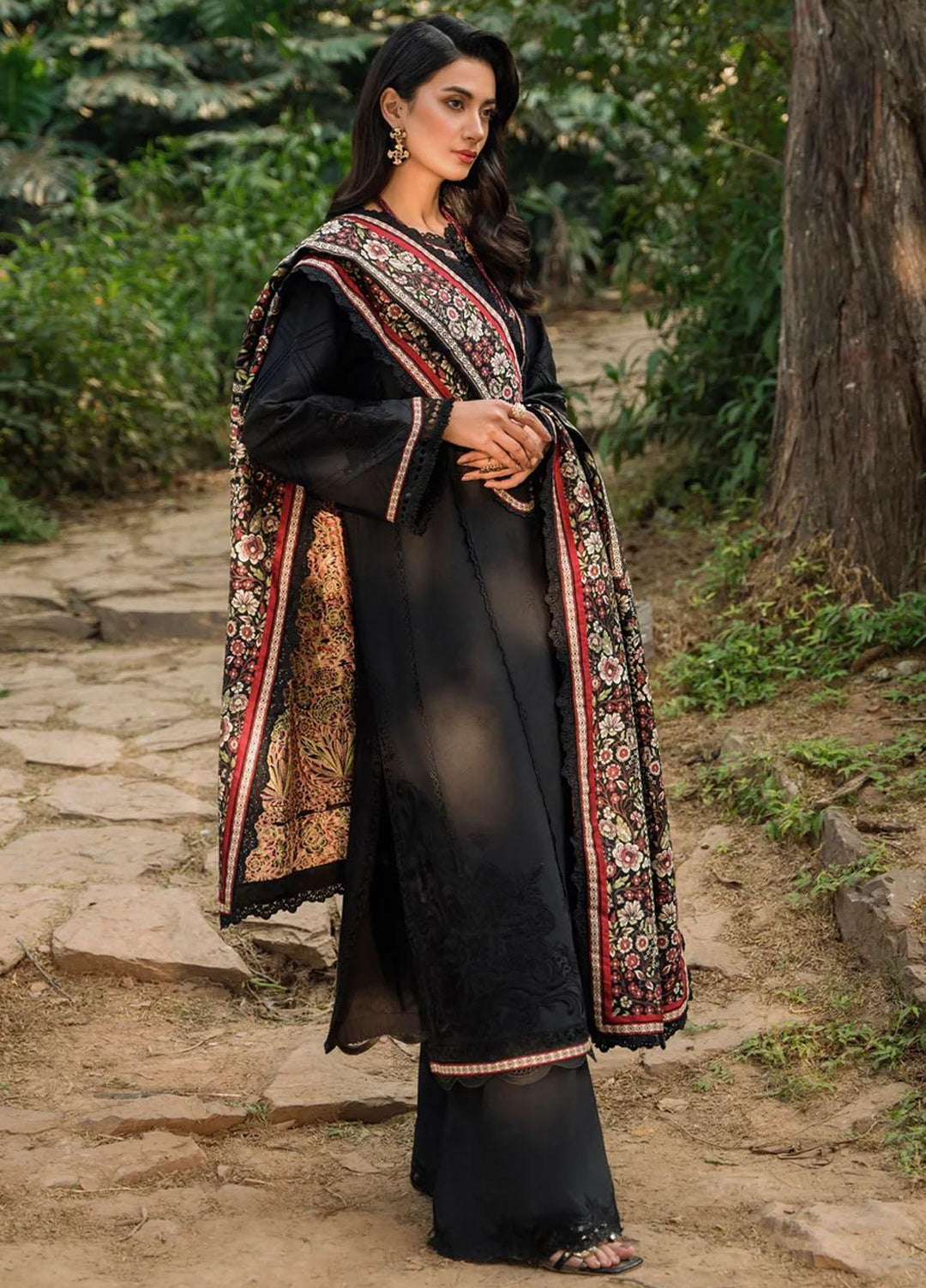 Sable Vogue Embroidered Dobby Suits Unstitched 3 Piece SV23WU SWC-07-23 - Winter Collection