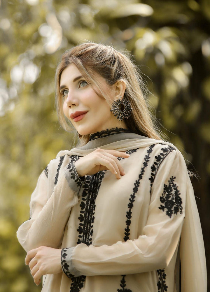 Manaal Arfeen Pret Embroidered  3 Piece Suit Beige Ari