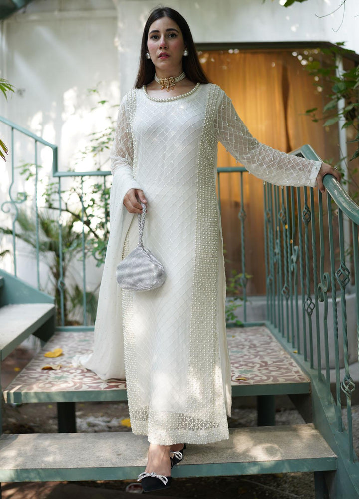 Manaal Arfeen Pret Embroidered  3 Piece Suit White Pearl