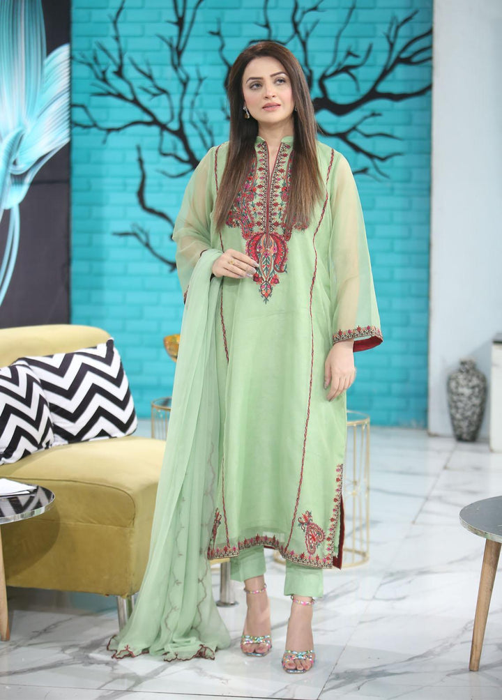 Manaal Arfeen Pret Embroidered  3 Piece Suit Hara Tanka