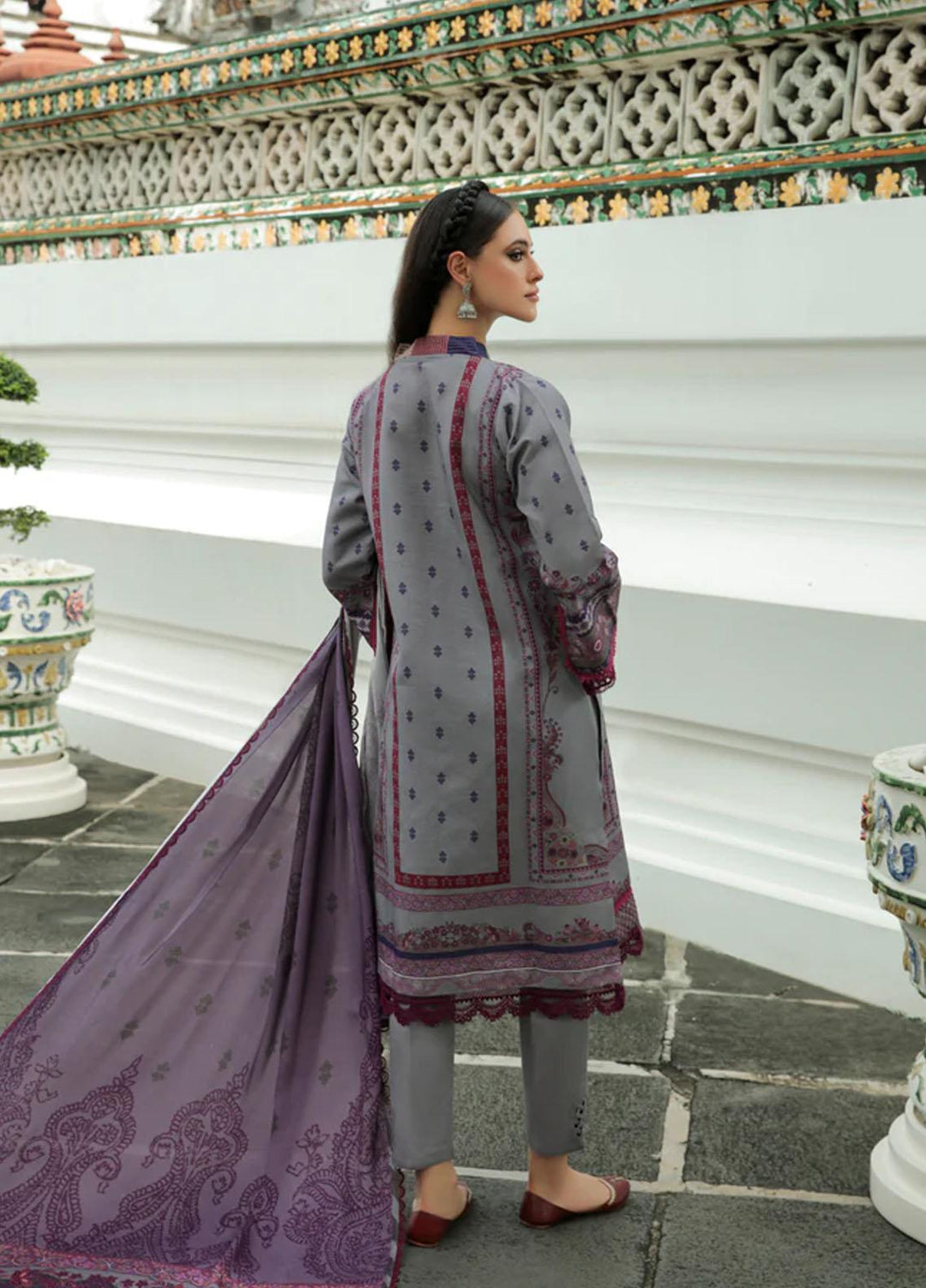 Tassawur By Florent Embroidered Karandi Suits Unstitched 3 Piece FL22T FL-2B - Winter Collection