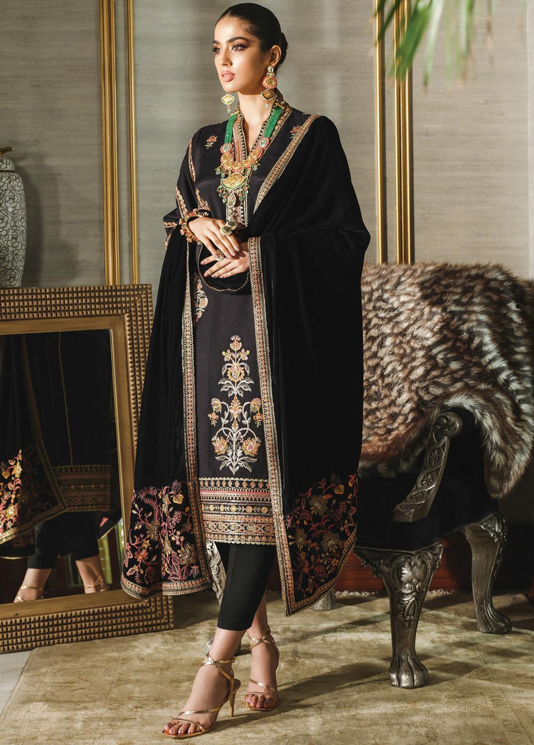 Tehwaar By Rang Rasiya Embroidered Raw Silk Suits Unstitched 3 Piece RR22T D-03 Roshan Aara - Luxury Collection