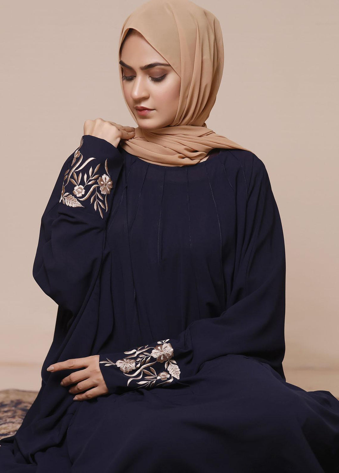 The Great Master (TGM)  Korean Nida Front Closed Abaya TGM22MM Sheesh Mahal