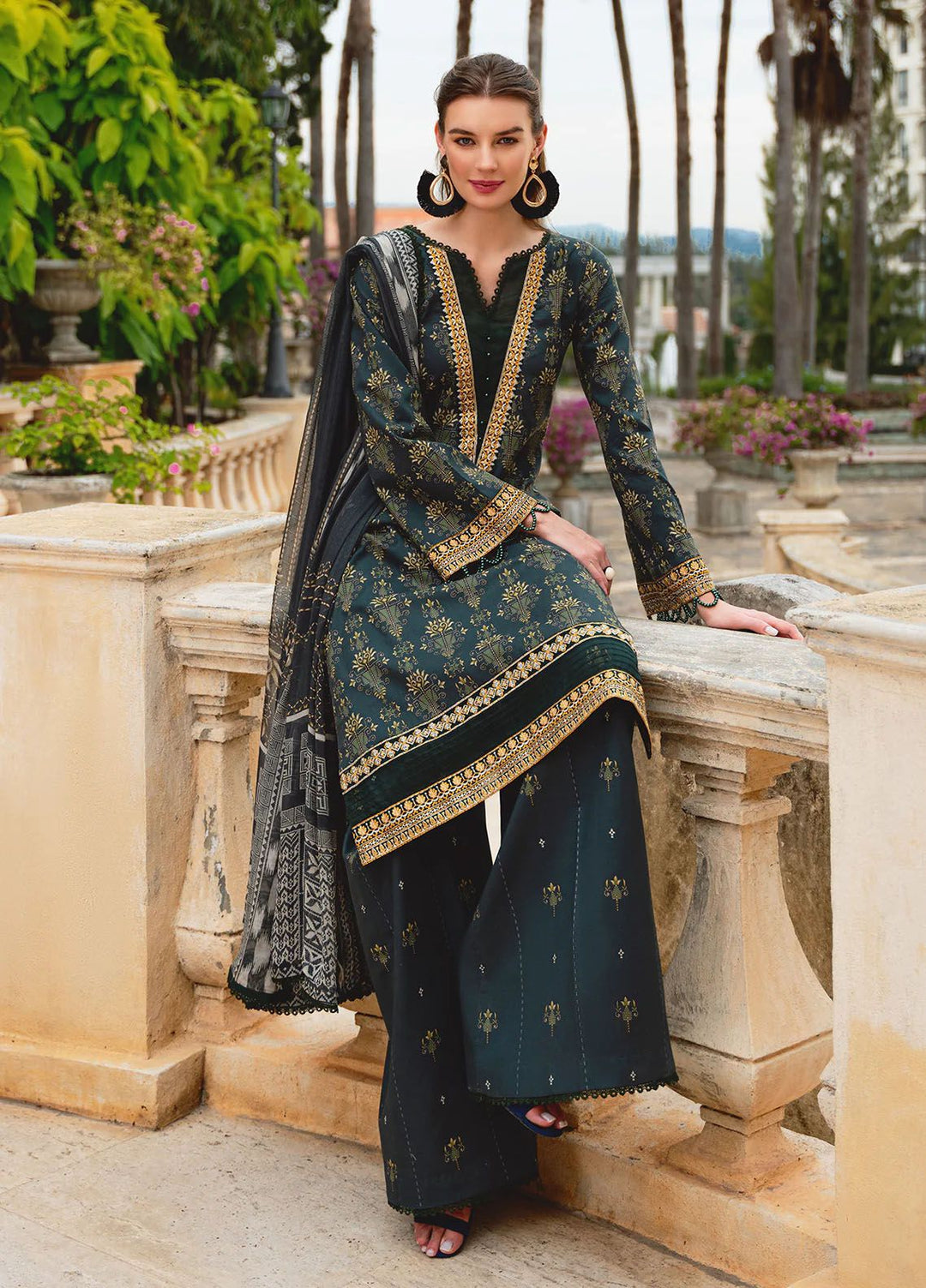 The Enchanted Garden by Gulaal Embroidered Lawn Suits Unstitched 3 Piece GL24EG D-09 Villena - Summer Collection